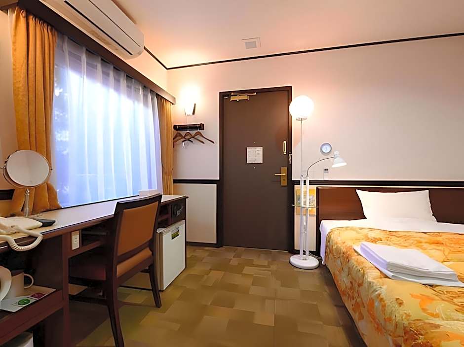 Toyoko Inn Tokyo Seibu Ikebukuro-sen Higashi-kurume-eki Nishi-guchi
