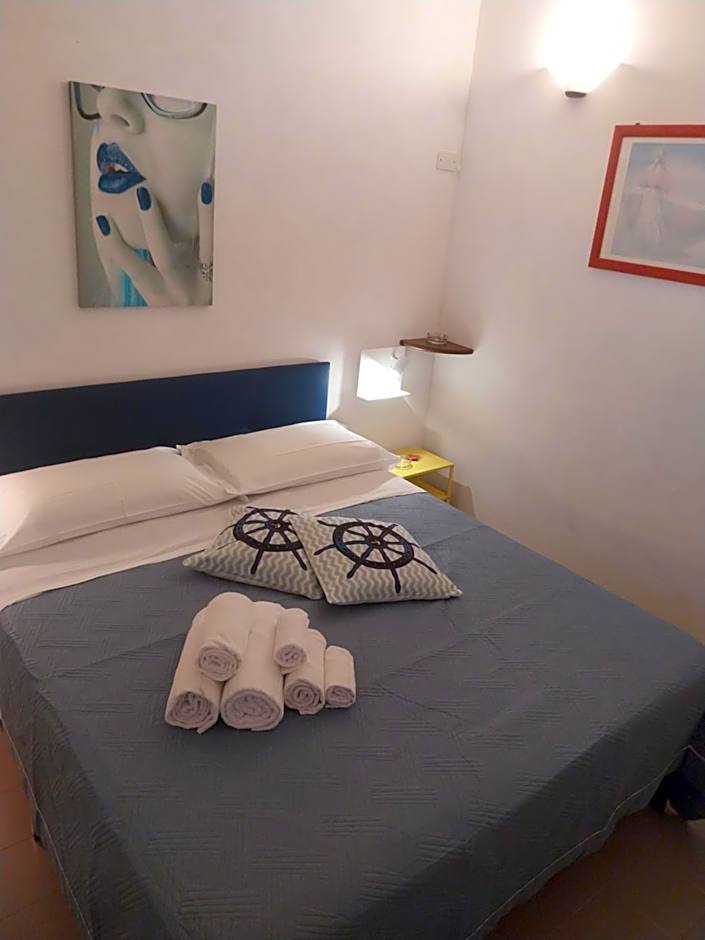 Le Rocce Holiday Rooms