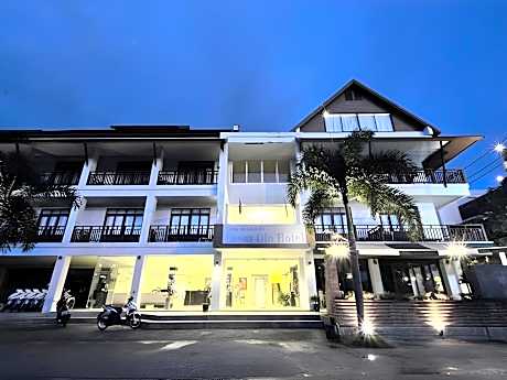 Laem Din Hotel