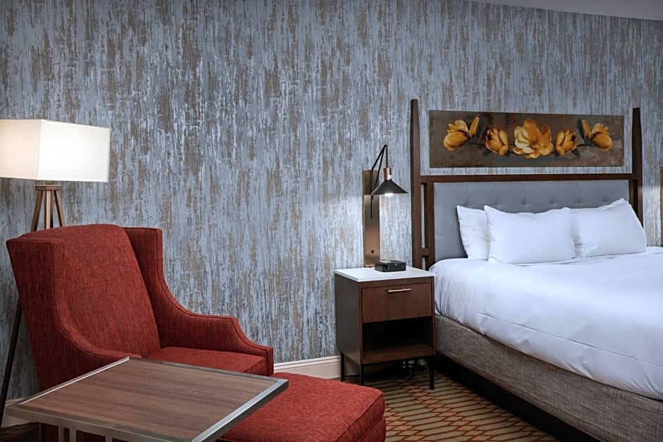 Virginia Crossings Hotel, Tapestry Collection by Hilton