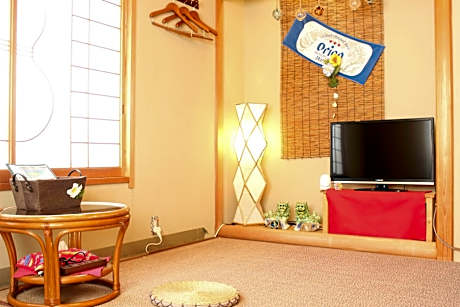 Economy Japanese-Style Room