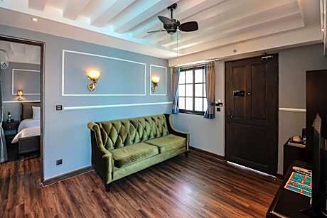 El Presidente King Suite