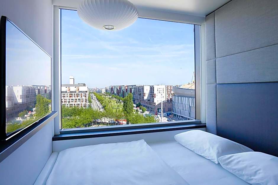 citizenM Paris La Défense