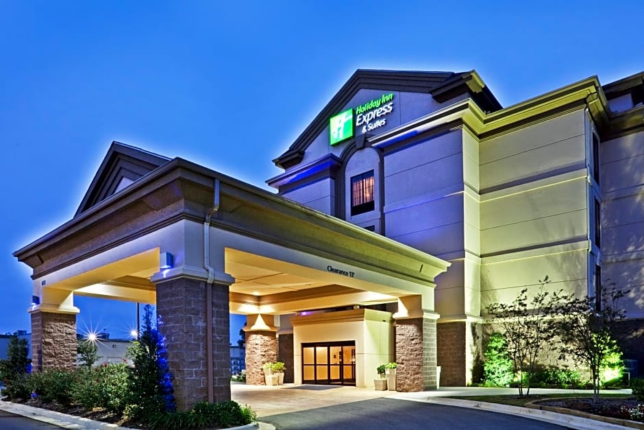 Holiday Inn Express Hotel & Suites Durant