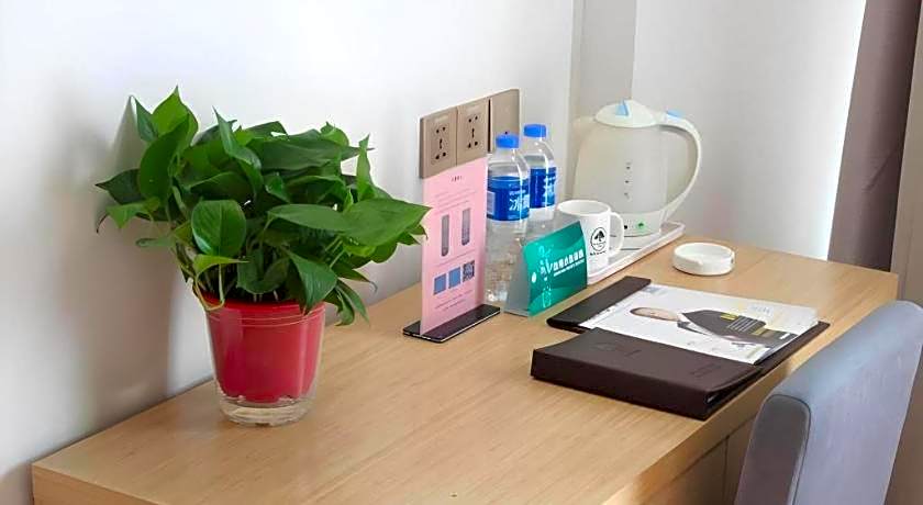 GreenTree Inn Pingdingshan Wanda Plaza Branch