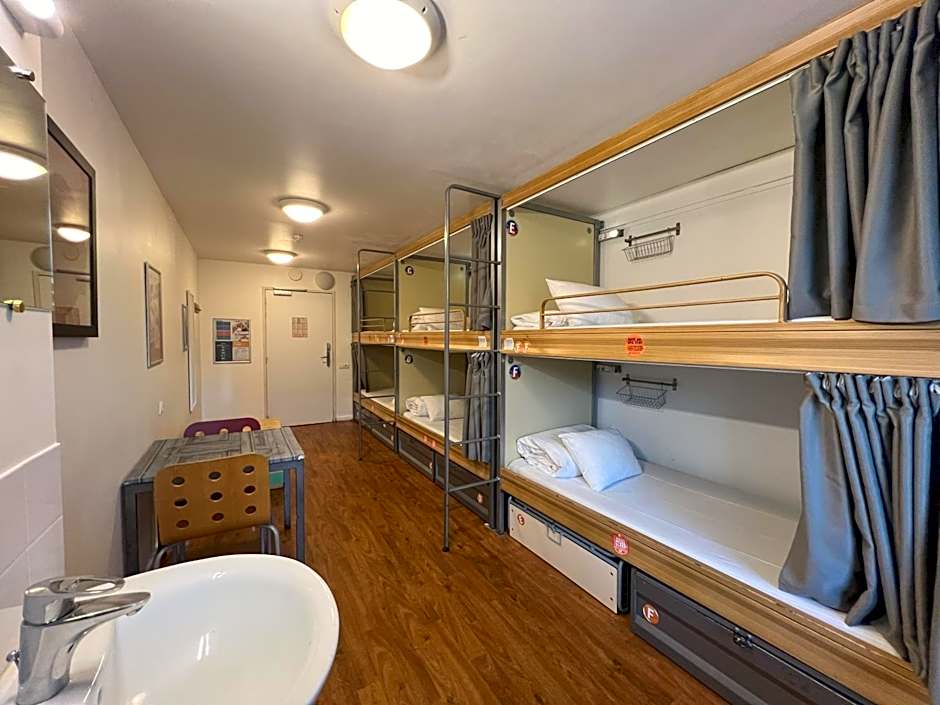 St. Christopher's Canal Hostel