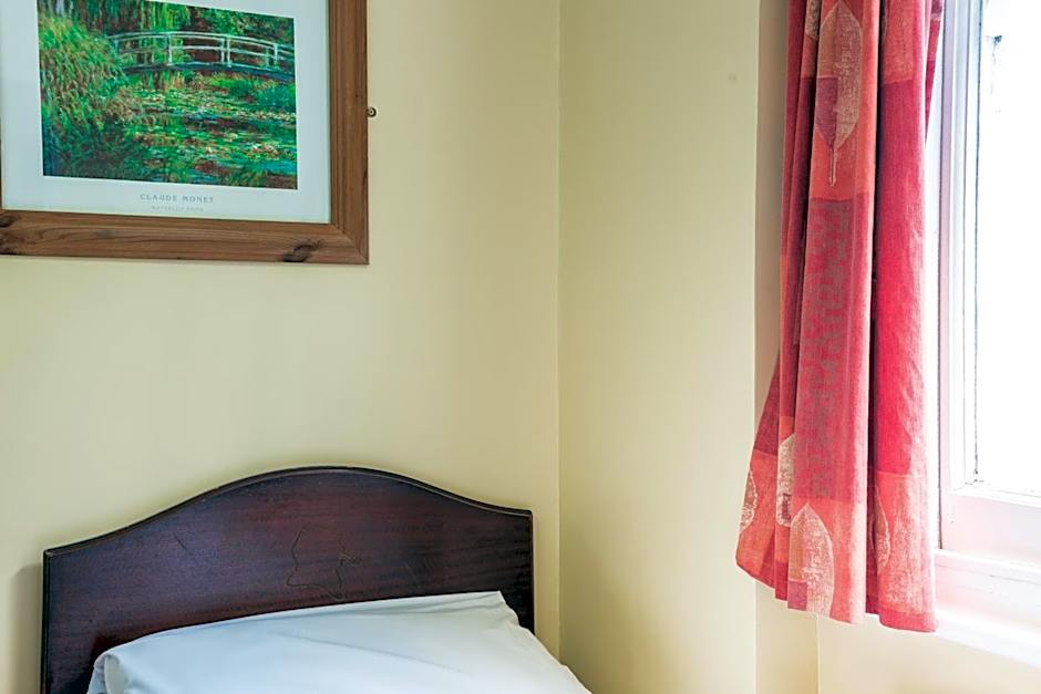 Dolphin Inn - The Lodge