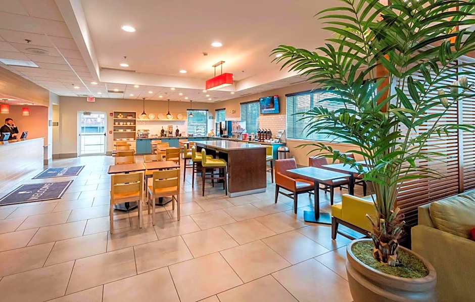 Country Inn & Suites by Radisson, Rochester-Pittsford/Brighton, NY