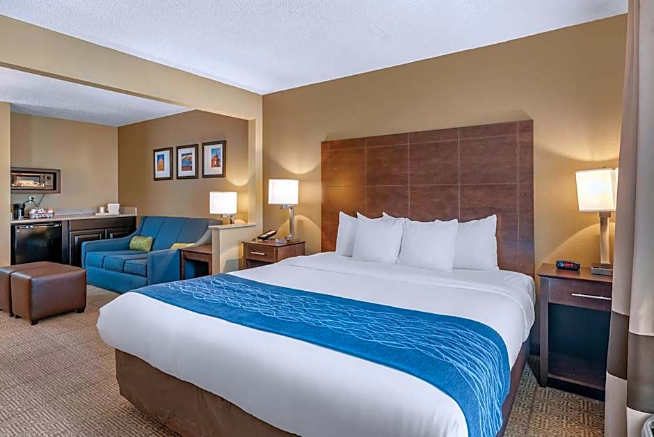 Comfort Inn & Suites Bryant - Benton