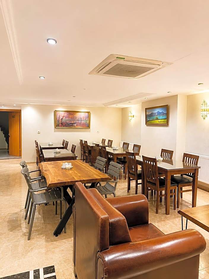 HOTEL REAL LİFE