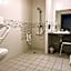 Brit Hotel Le Surcouf