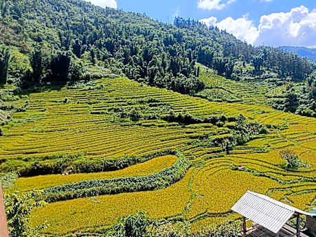 Homestay Nui Da Ta Phin