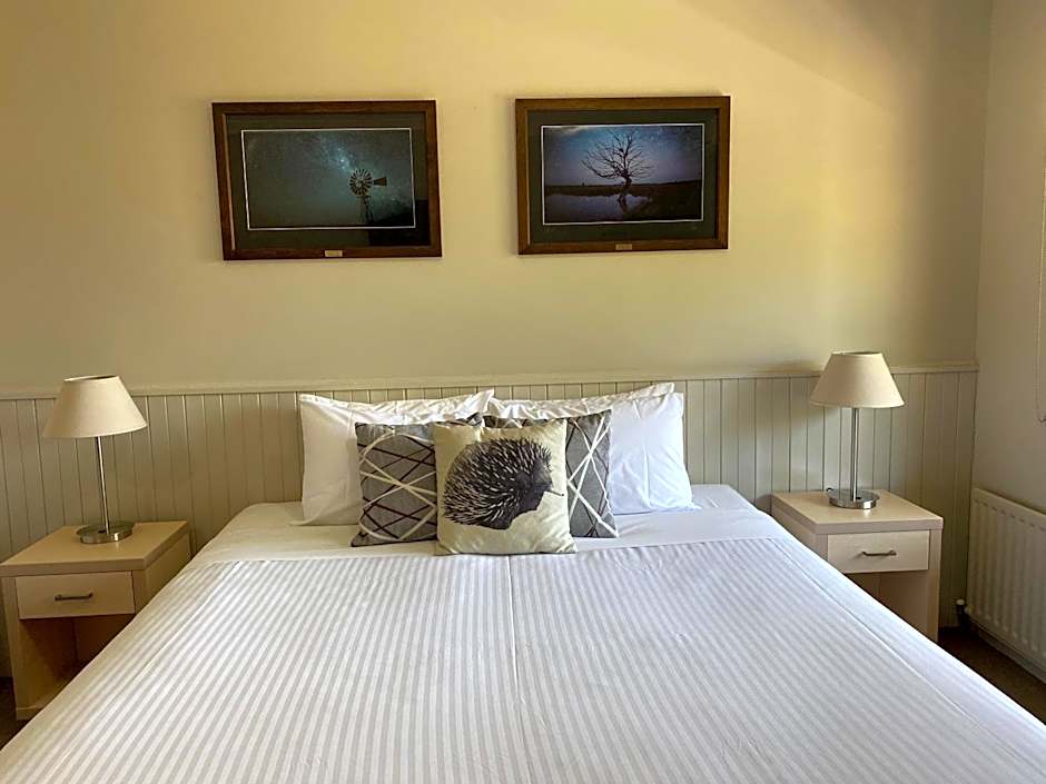 Jindy Inn