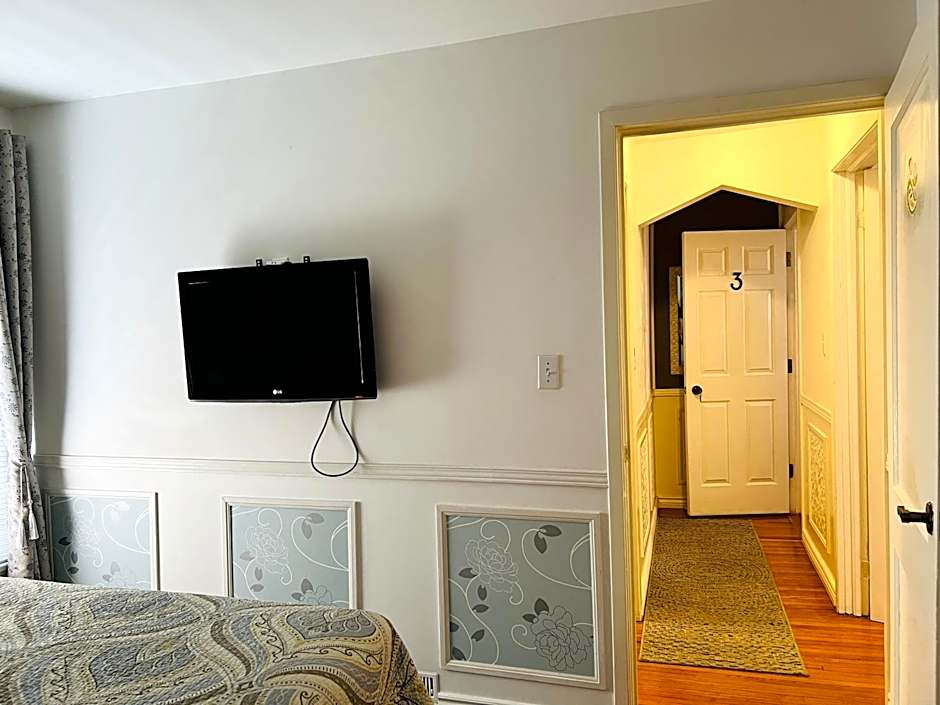 Cozy House B&B