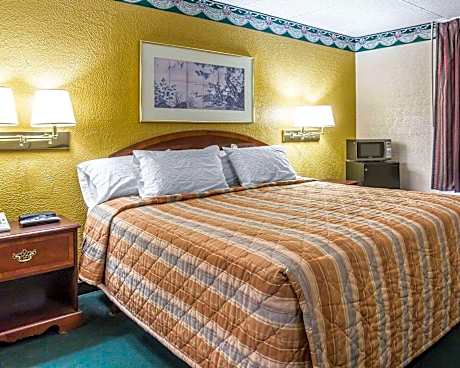 1 Double Bed Nonsmoking