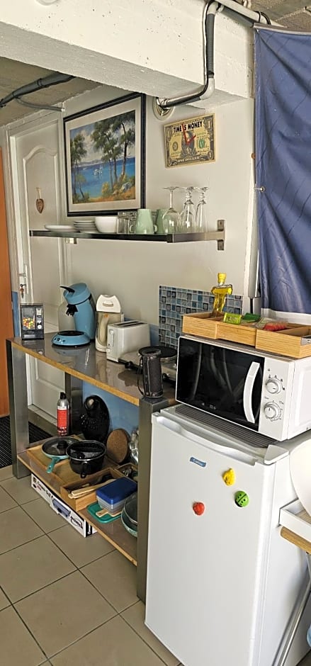 Studio Tranquillo avec piscine et salle de sport