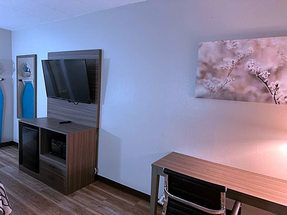 Red Roof Inn & Suites Middleborough