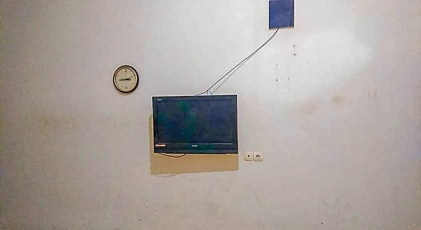 OYO Life 93590 Penginapan Palapa 10 Syariah