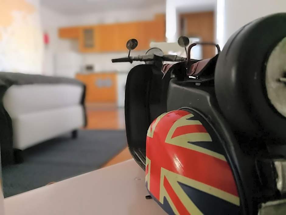 Travellers Pearl by Storytellers