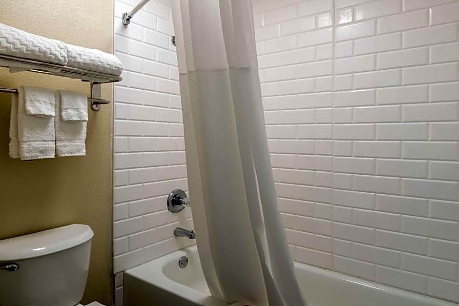 SureStay Plus Hotel by Best Western Jackson