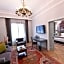Le Bristol Hotel