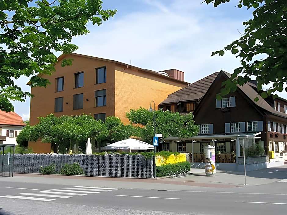 Hotel-Gasthof Lowen