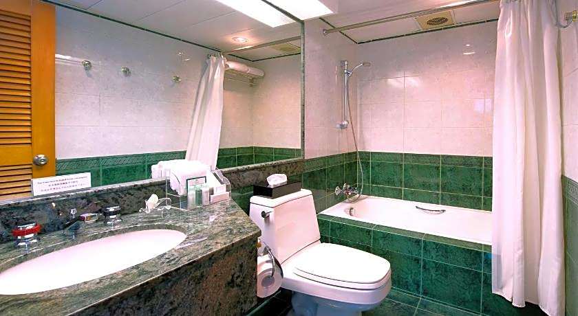 Bishop Lei International House