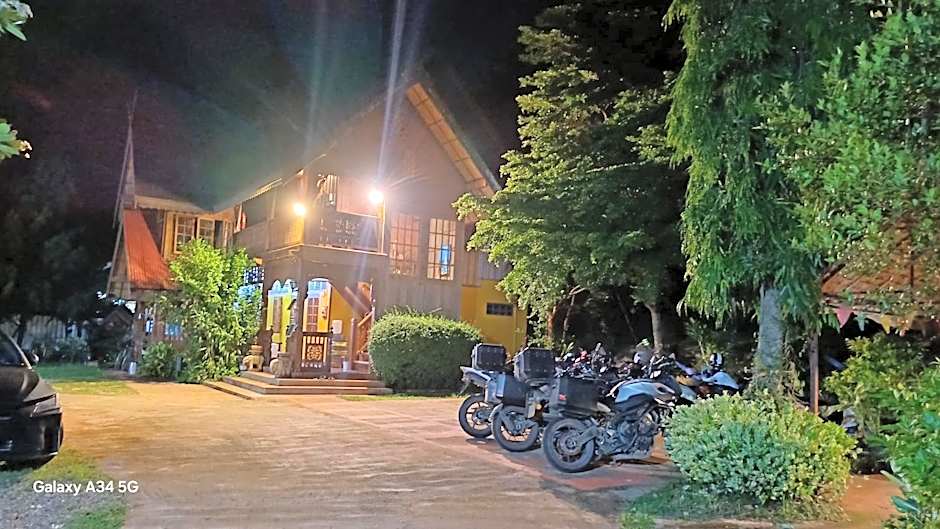 Crossroads house