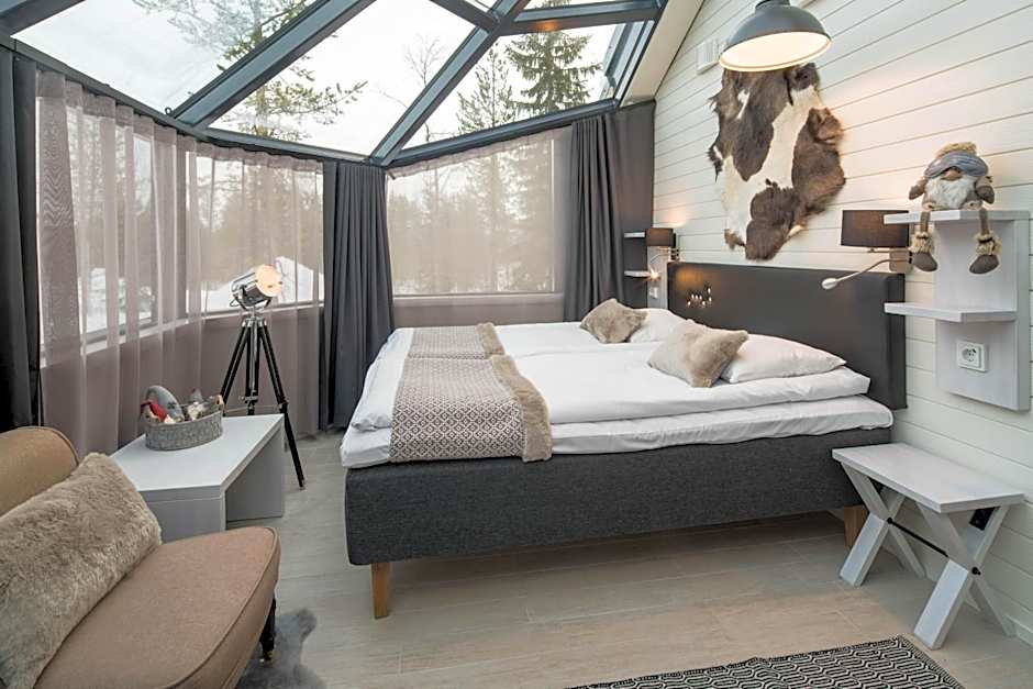 Santa's Igloos Arctic Circle