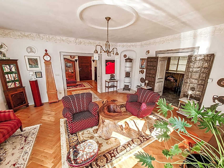 Divná pani Luxury Gallery Rooms