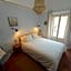 Les Magranes Bed & Breakfast