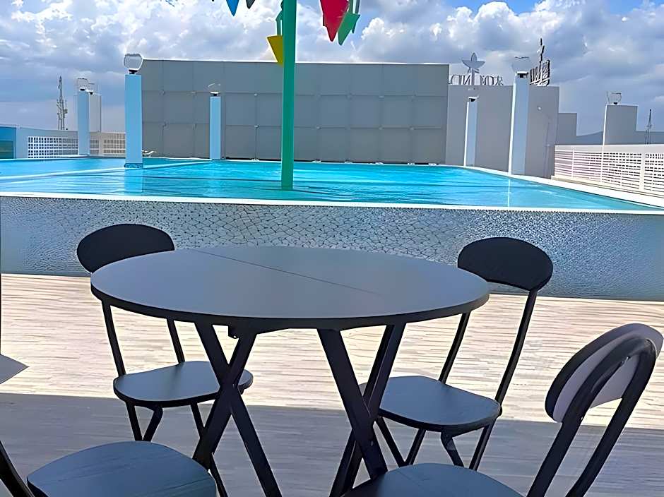 Sri Indar Hotel & Suites