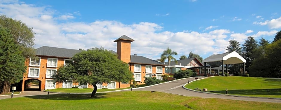 Howard Johnson Hotel & Spa Villa General Belgrano