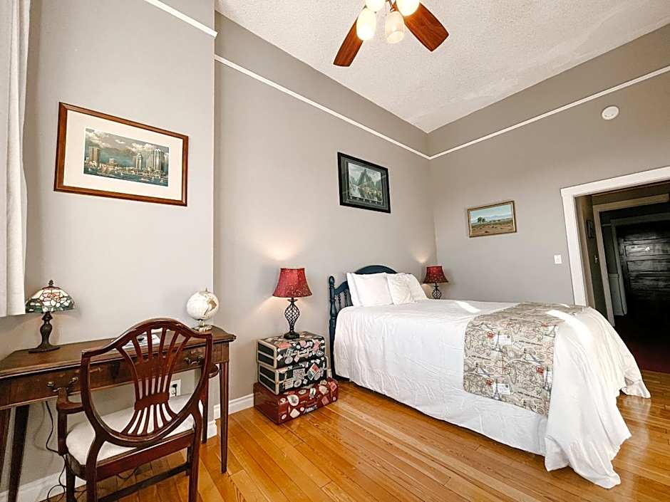 Northside School Bed & Breakfast