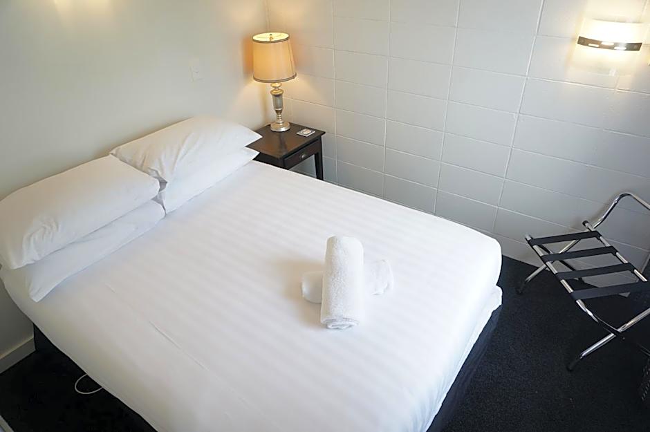 Photo 1 of 5 of Deluxe 2 Bedroom Apartment
