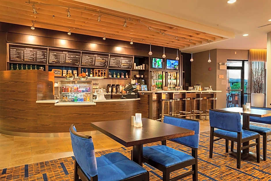 Courtyard by Marriott Indianapolis Noblesville