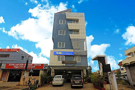 FabHotel Swarnas