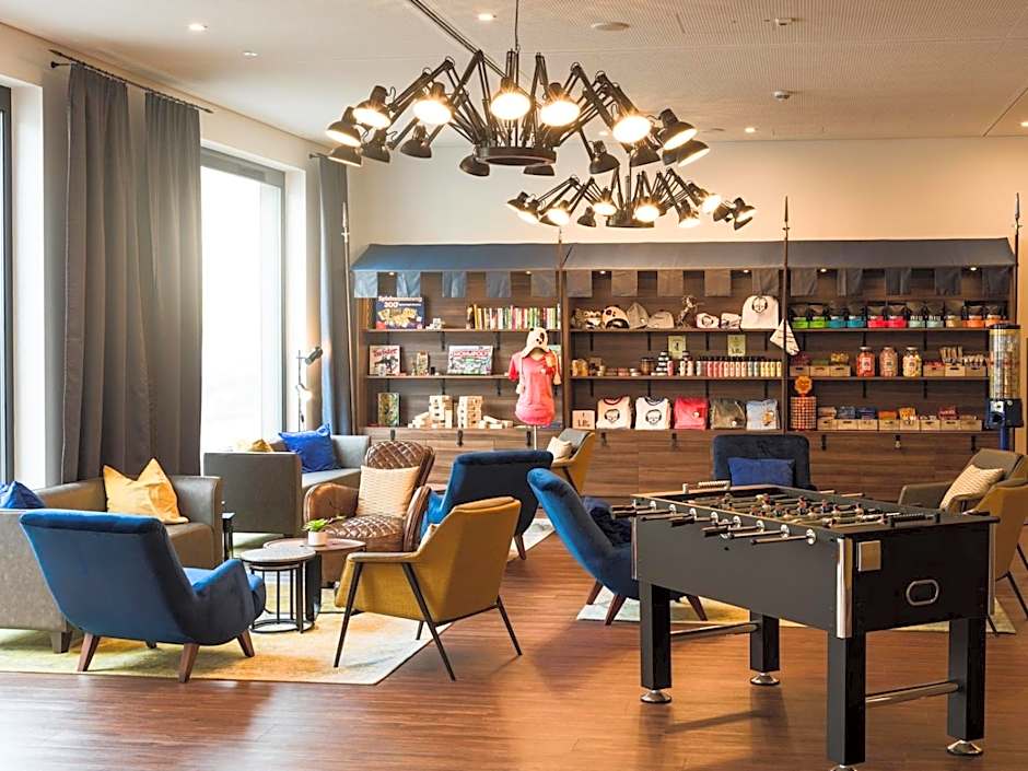 Holiday Inn - the niu, Saddle Furth By IHG