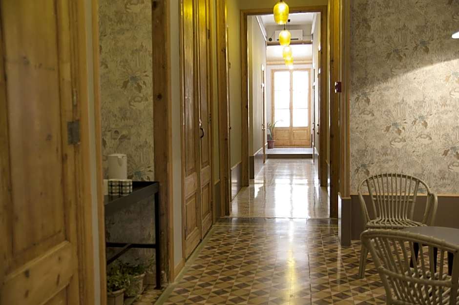 BCN Home Guest House