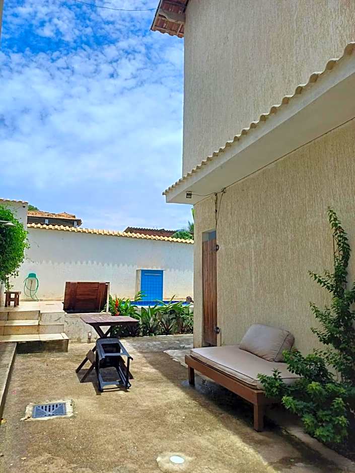 Casa inteira con piscina compartilhada