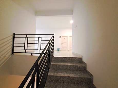 OYO 93870 Damai Guest House Cirebon