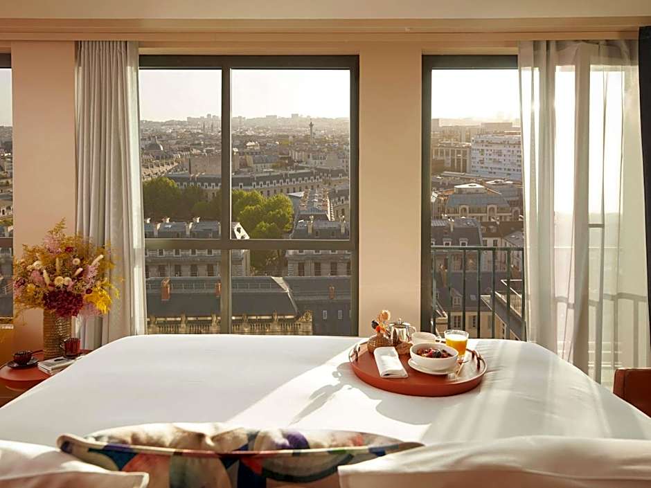 SO/ Paris Hotel
