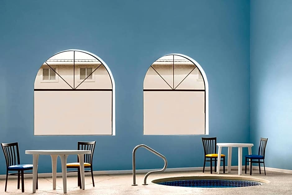 Days Inn by Wyndham Ruidoso Downs