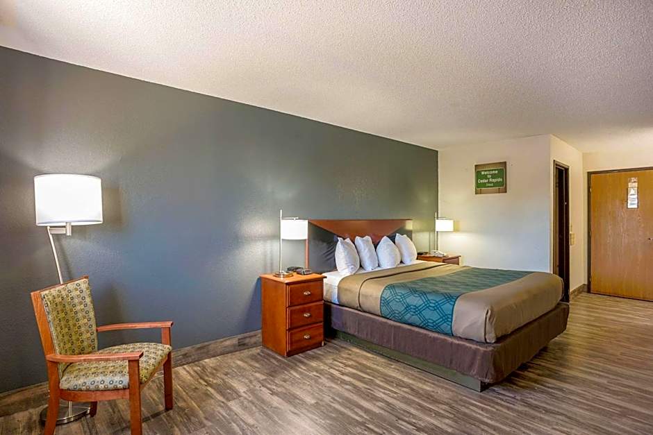 Econo Lodge Cedar Rapids