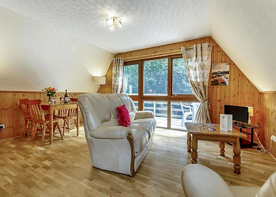 Delny Highland Lodges