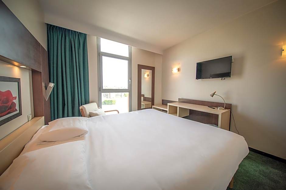Elema Hotels Beauvais ex Hostellerie Saint Vincent Beauvais Aeroport