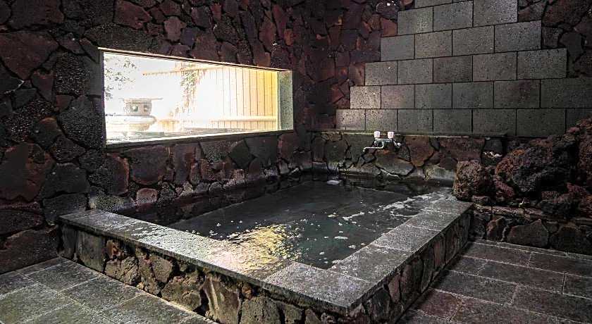 FUJIYAMA INN CONIFER