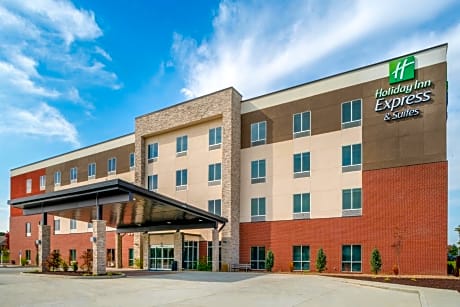 Holiday Inn Express & Suites St Peters By IHG