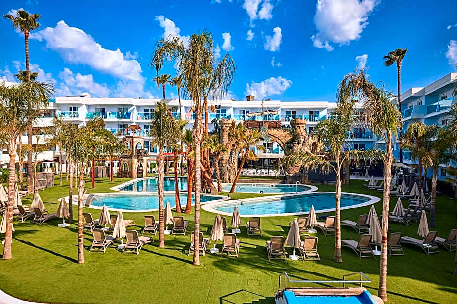 Pirates Village