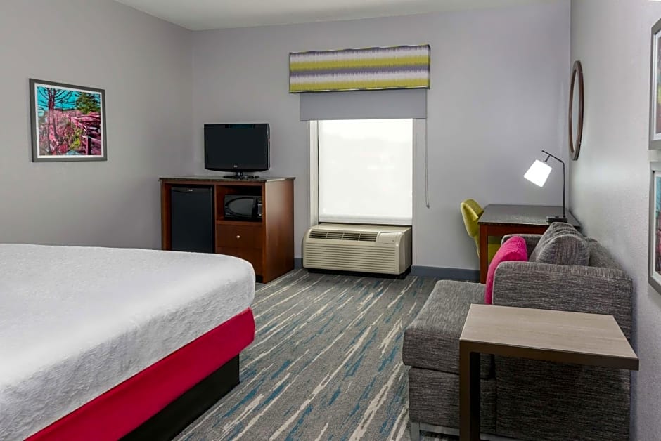 Hampton Inn By Hilton & Suites Winston-Salem/University Area